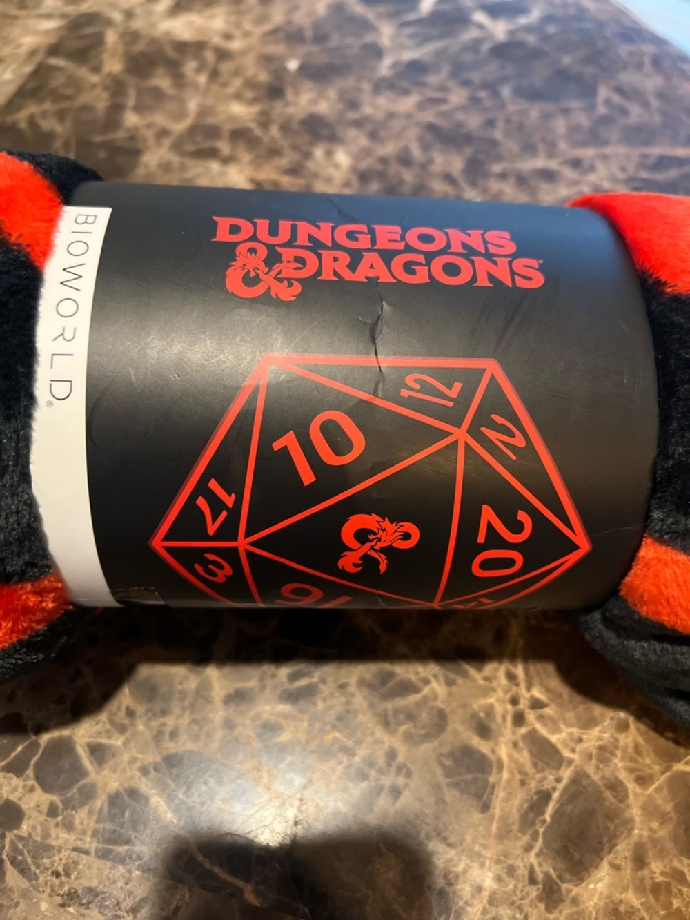 Dungeons & Dragons D20 Dice Throw Blanket NWT Red Black Plush Gamer Cozy DnD - Picture 5 of 8